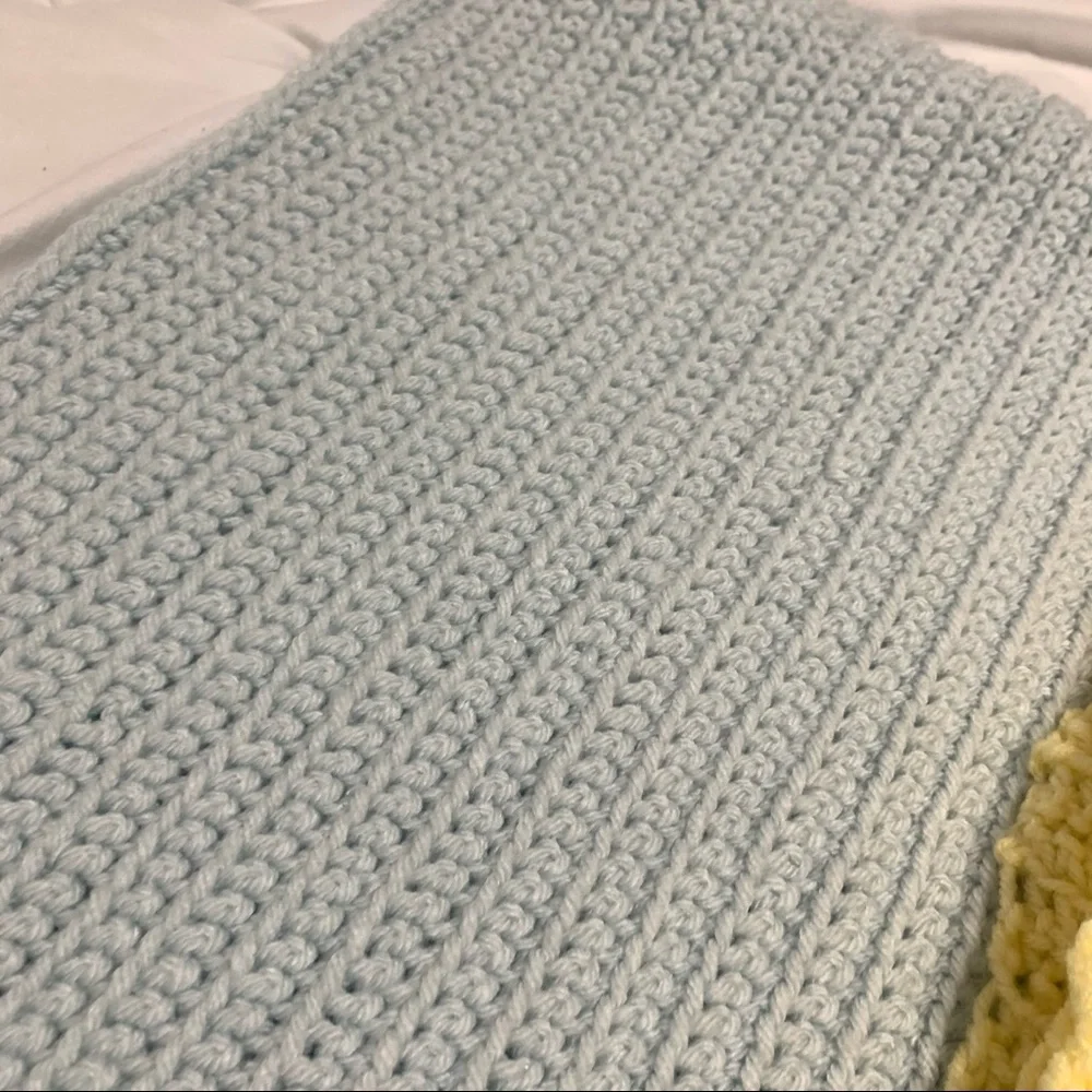 Vintage blue crocheted knit blanket throw